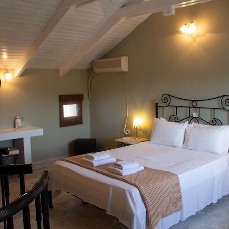 Avesta Apartments - 200M From The Beach Vasilikí Quarto foto